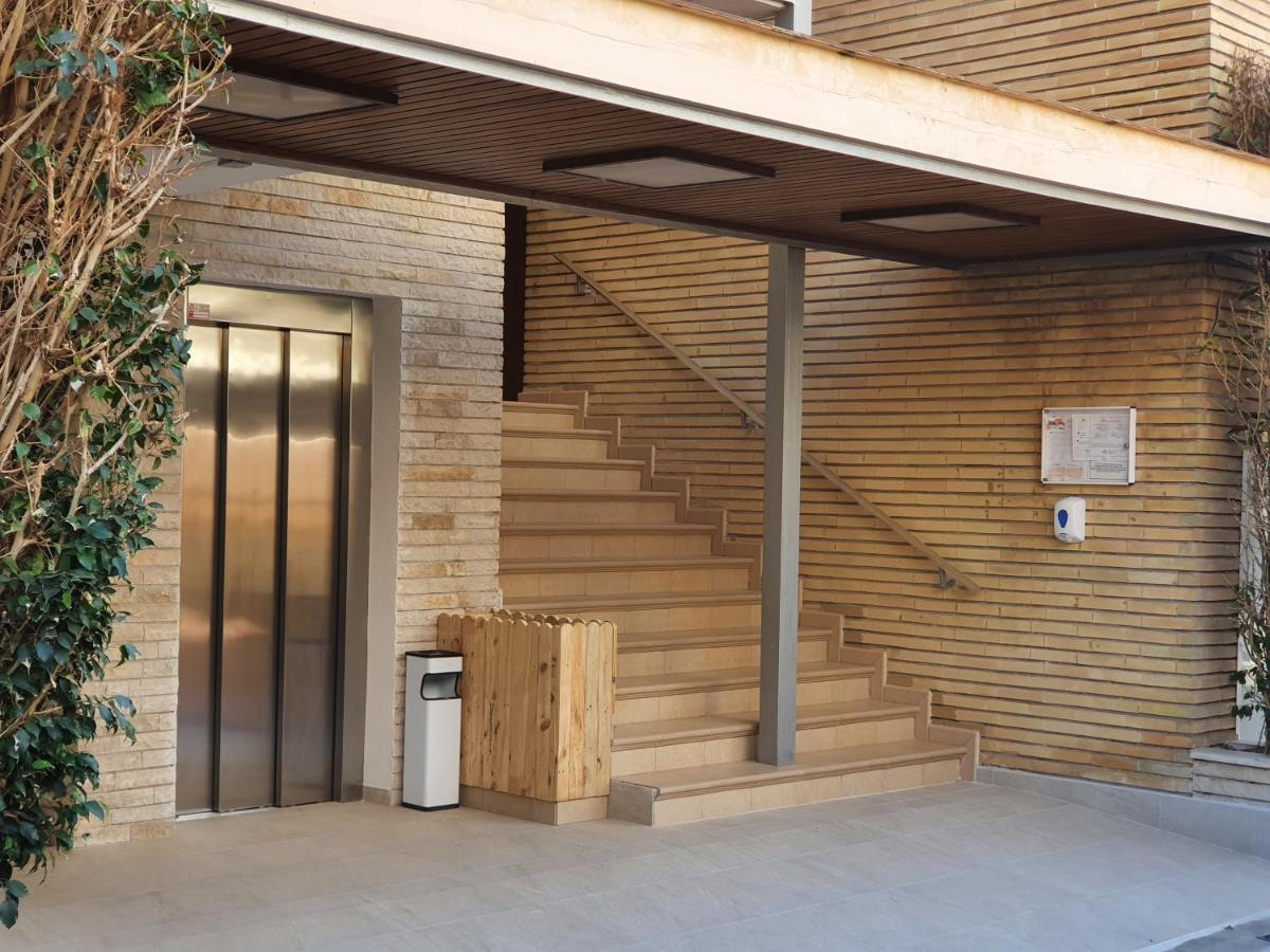 Esmeralda Sea Front Apartment Benidorm Ngoại thất bức ảnh