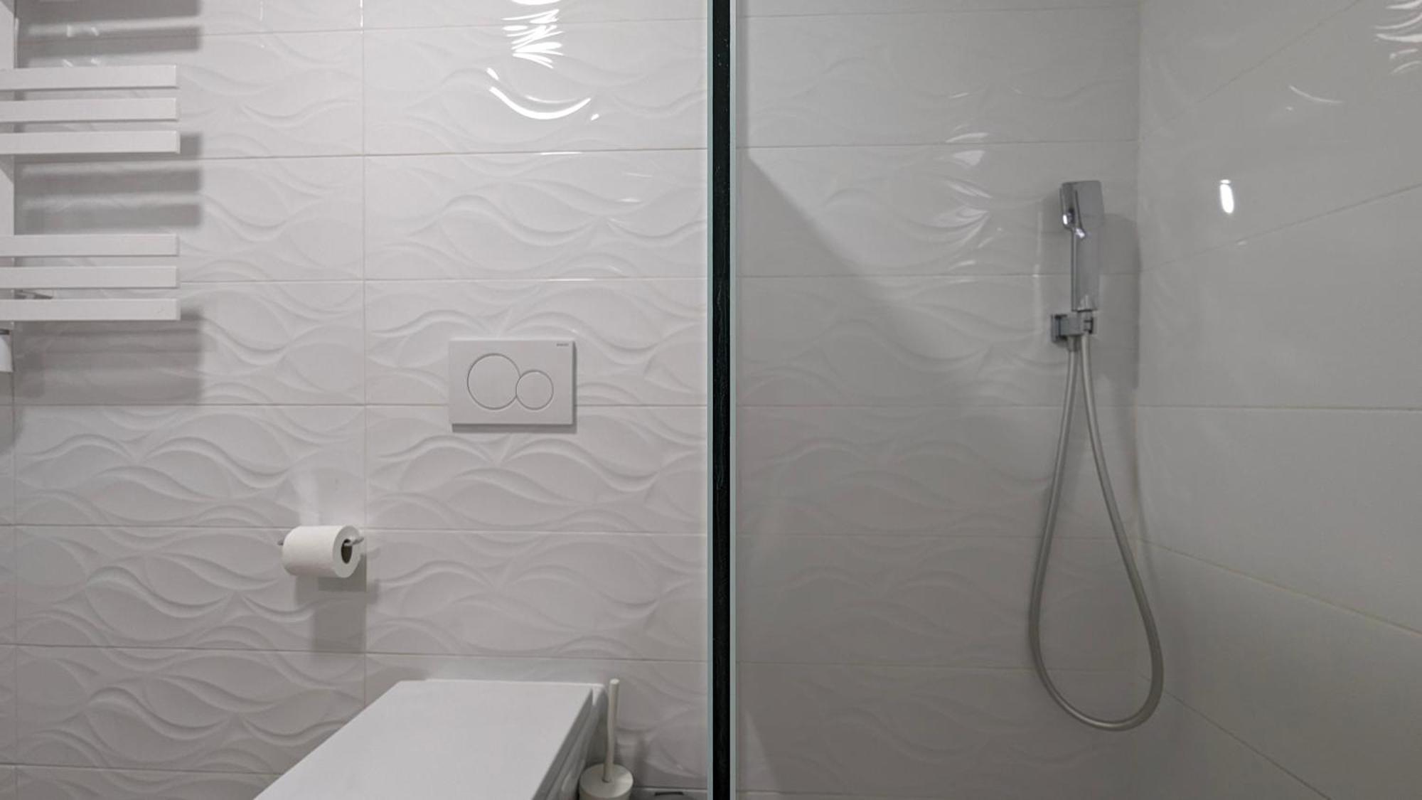 Esmeralda Sea Front Apartment Benidorm Ngoại thất bức ảnh