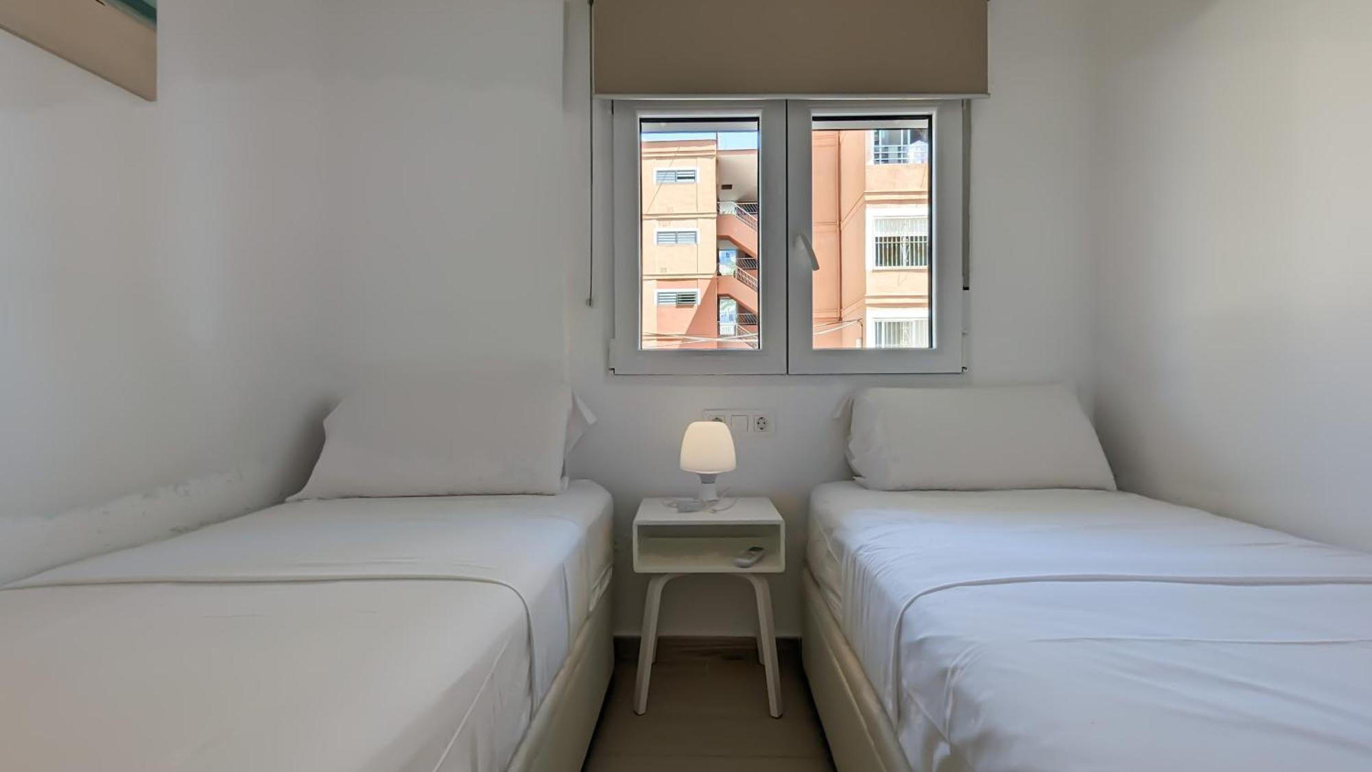 Esmeralda Sea Front Apartment Benidorm Ngoại thất bức ảnh